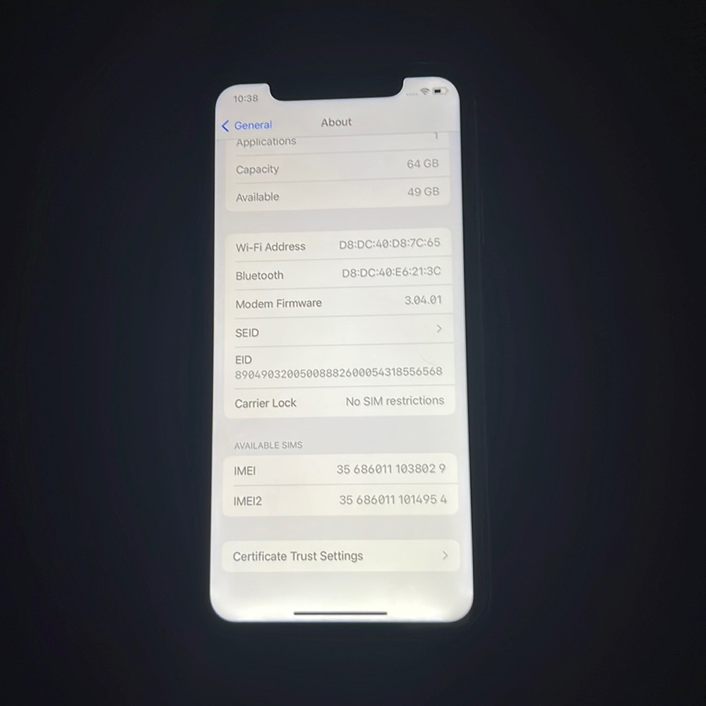 Refurbished iPhone 11 no sim locks refurbished screen and cameras i upgraded